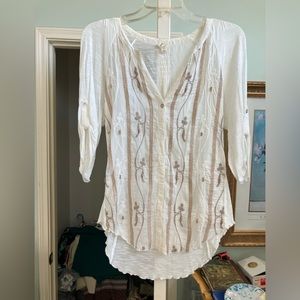 Tiny brand (Anthropology) gauzy shirt